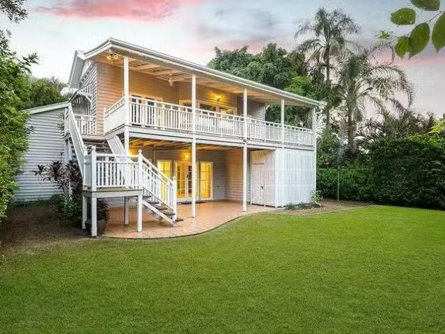 Deal! 21 Barchester Street, Sherwood, QLD 4075