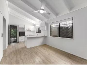 Cheap 21 Beatrice Street, Bardon, QLD 4065