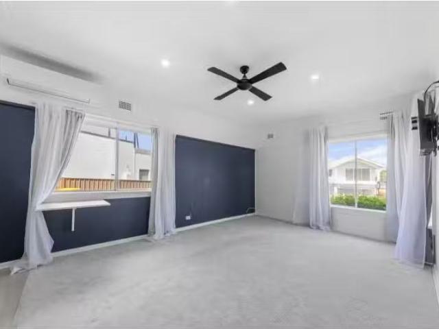 Just in! 21 Dwyer Avenue, Little Bay House for rent Listed by.