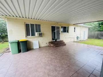 Unique 2/1 Othello Street, Mackay, QLD 4740