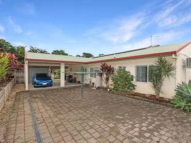Cozy 21 Verbena Drive, Mount Sheridan, QLD 4868