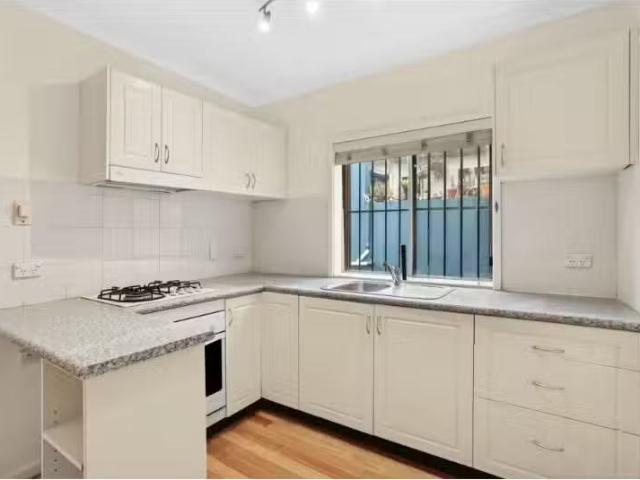 Unique 21A Barcom Avenue, DARLINGHURST House for rent Listed.