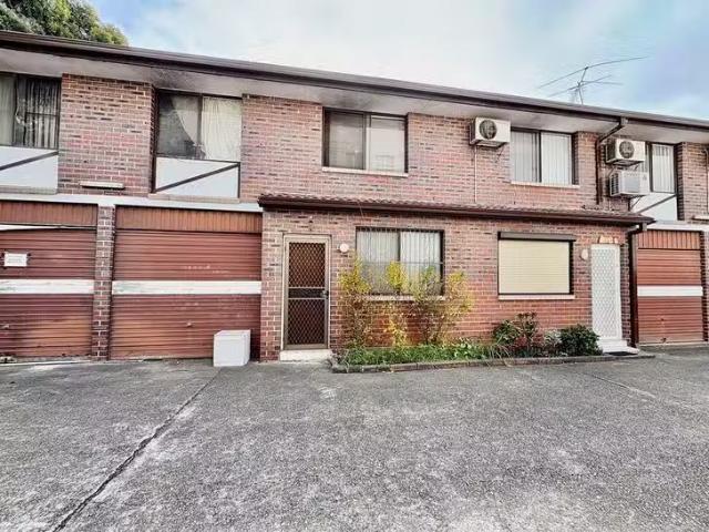 Rental! 2/28 Hill Street, Cabramatta, NSW 2166