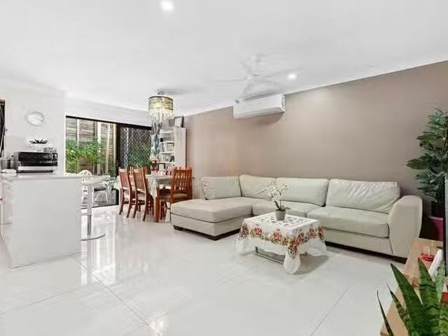 Nice 22/35 Jaffa Crescent, Calamvale, QLD 4116