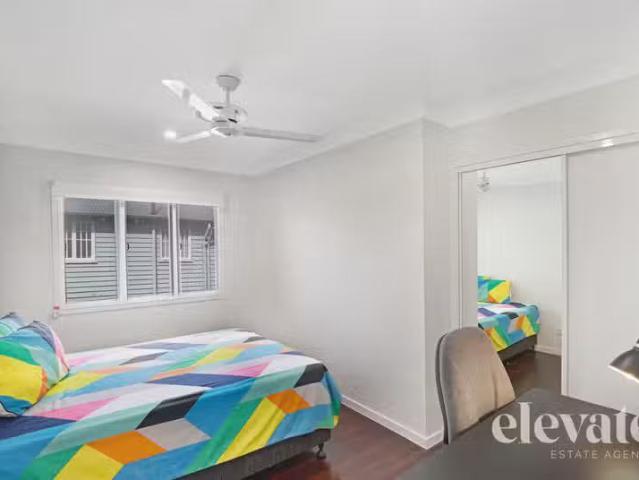 Cheap 223 Coopers Camp Road, Ashgrove QLD 4060