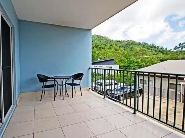 Cozy 22/3 Deloraine Close, Cannonvale, QLD 4802