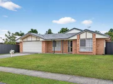 Unique 22 Dysart Street, Rothwell, QLD 4022