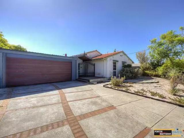 Cheap 22 Elgon Hill, Willetton, WA 6155