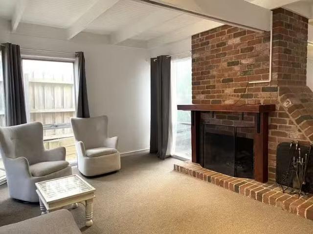 Rental! 22 Fernwood Drive, LANGWARRIN, VIC 3910 House for Rent