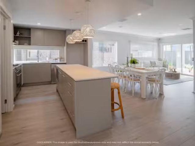 Deal! 22 Normanton Street, Lara, VIC 3212