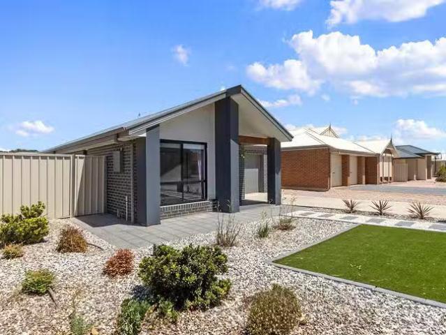 Just in! 22 Prince Street, Wallaroo, SA 5556