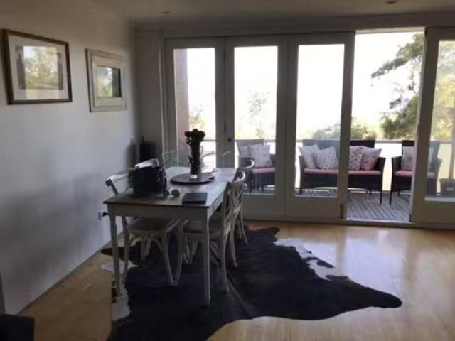 Unique 2/352 Bondi Road, BONDI Apartment for rent Listed by J.