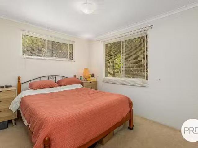 Cozy 2/39 Coolangatta Road, Coolangatta, QLD 4225
