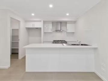 Cozy 2/301 Whitehill Road, Flinders View, QLD 4305