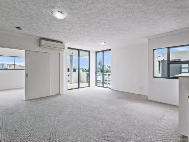 New 230/803 Stanley Street, Woolloongabba, QLD 4102