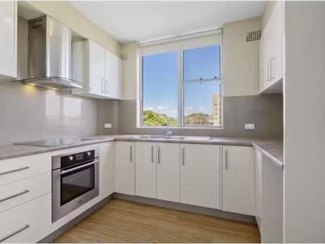 Cozy 23/114 Spit Road, Mosman Apartment for rent Listed by An.