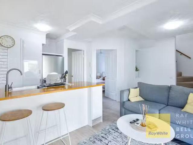 Nice 23/21 25 Peerless Avenue, Mermaid Beach, QLD 4218