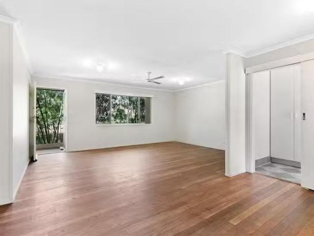 Charming 23 birdrem Street, Brassall, QLD 4305