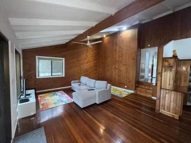 For Rent! 23 Gardiner Road, Holmview, QLD 4207
