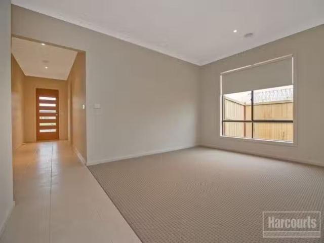 New 23 Lincoln Avenue, Officer, VIC 3809 House for Rent
