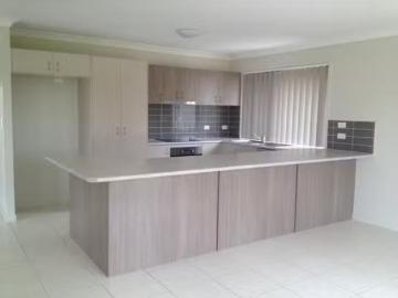 Cozy 23 Walnut Crescent, Lowood, QLD 4311