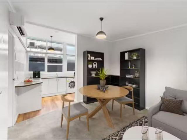 Rental! 24/47 Mc Millan Crescent, Griffith Apartment for rent.