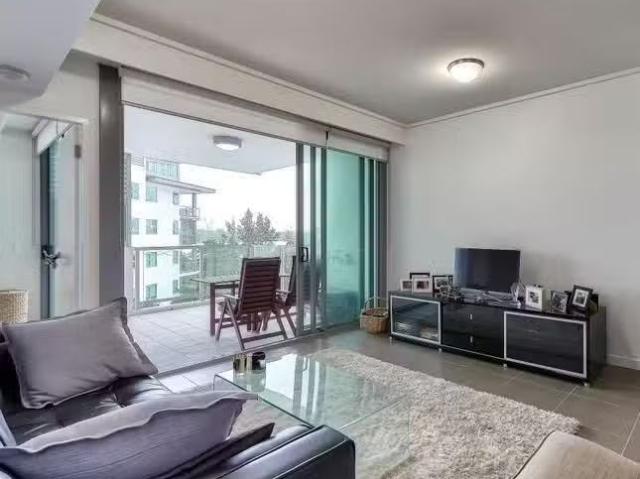 Rental! 2404/118 Parkside Circuit, HAMILTON, QLD 4007 Apartm.