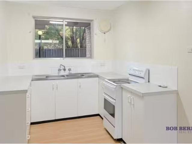 Nice 2/40 Hunter Street, Dubbo Apartment for rent Listed by M.