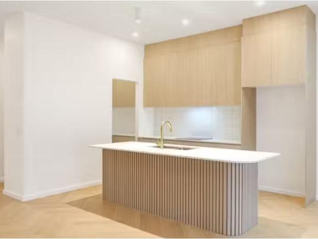 Rental! 241B Farmborough Road, Farmborough Heights Apartment f.