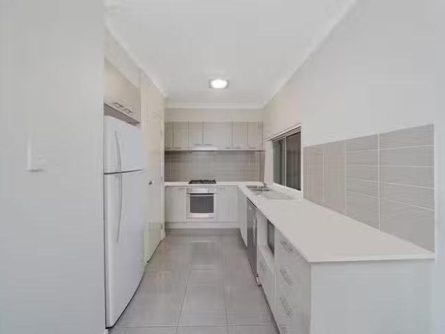 For Rent! 24 Brooklyn Close, North Lakes, QLD 4509
