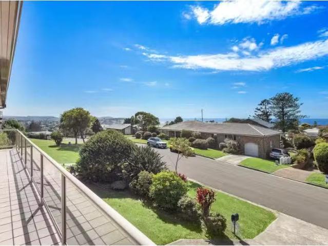 For Rent! 24 Hollings Drive, Kiama Downs House for rent Liste.