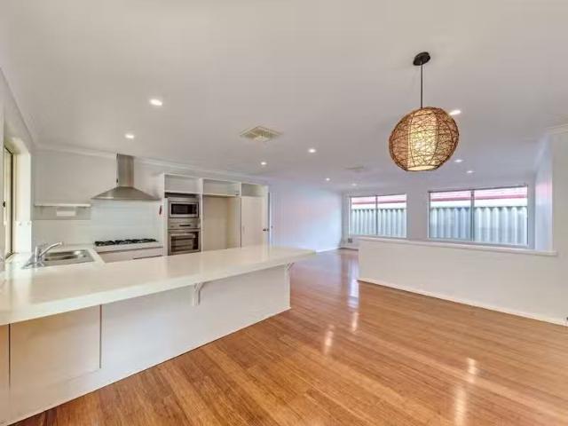 New 24 Voltaire Crescent, RIDGEWOOD, WA 6030 House for Rent