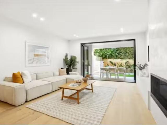 Charming 25 Brighton Boulevard, BONDI BEACH House for rent Li.