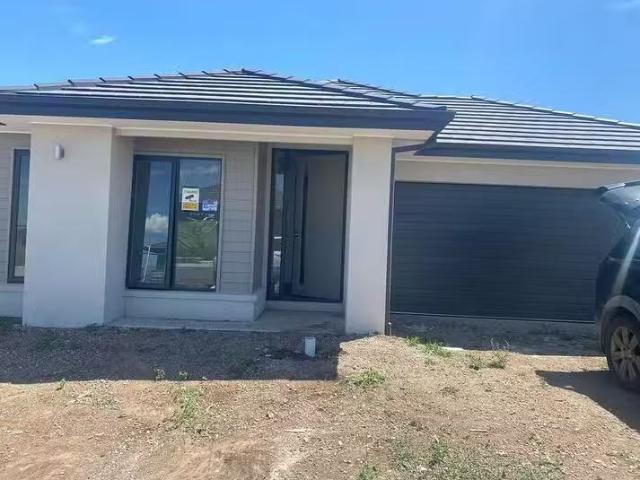 Rental! 25 Lynwood Drive, Beveridge, VIC 3753