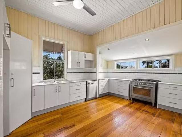 Cheap 267 New England Highway, Harlaxton, QLD 4350