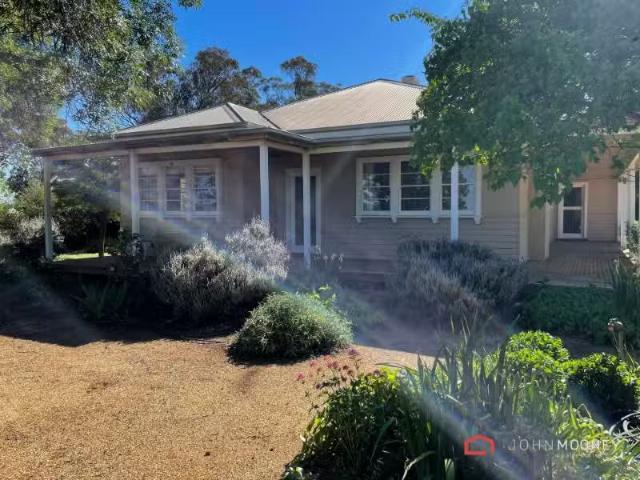 Cheap 261 Tuttys Lane, Tootool House for rent Listed by Harri.