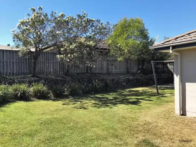 Deal! 261 Universal Street, Oxenford, QLD 4210