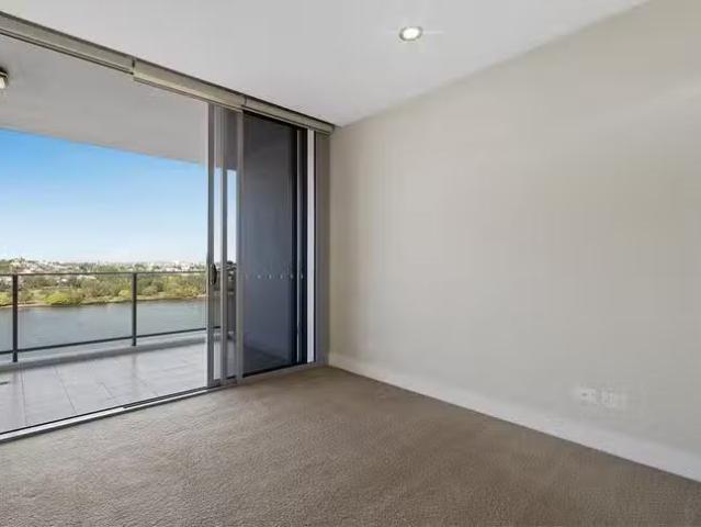 Cozy 26/37C Harbour Road, Hamilton, QLD 4007