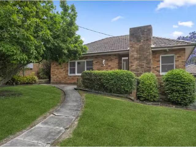 Deal! 26 Hillcrest Road, PENNANT HILLS House for rent Listed.