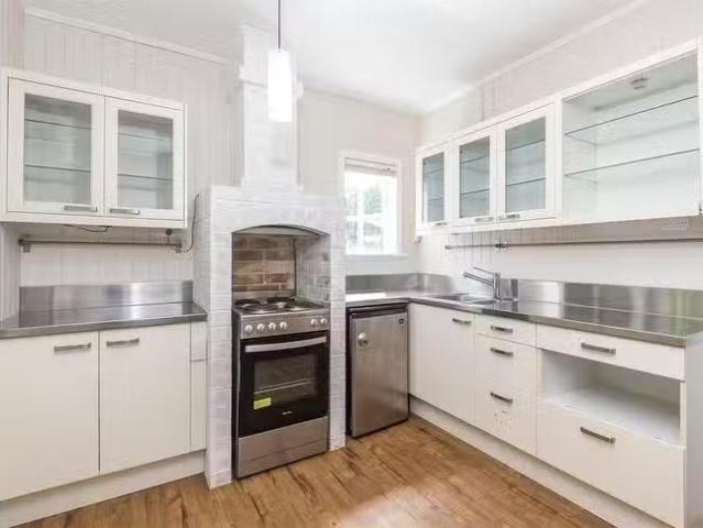 Nice 26 Juliette Street, Annerley, QLD 4103