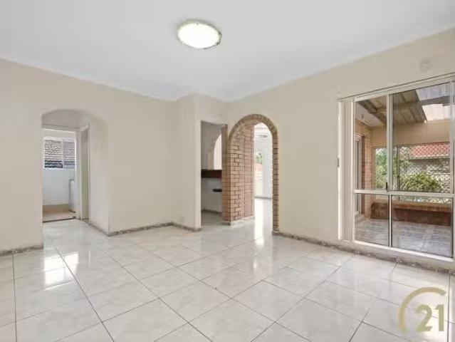 Rental! 26 Nineveh Crescent, Greenfield Park NSW 2176