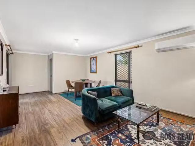 Unique 26 Scanlon Way, Lockridge, WA 6054
