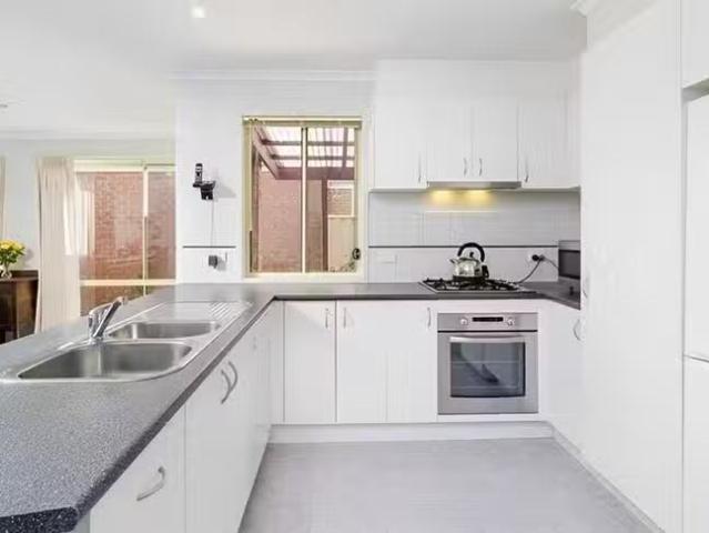 Charming 27 Arlington Way, Point Cook, VIC 3030