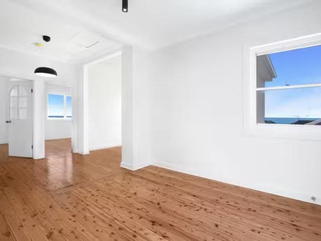 Just in! 2/7 Bulga Road, Dover Heights NSW 2030