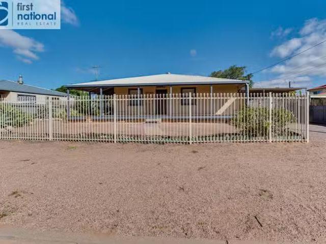 Nice 27 Harris Street, Stirling North, SA 5710