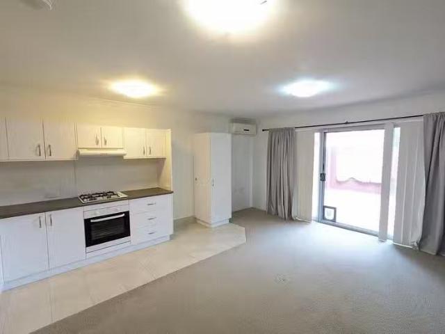 Charming 2/89 Chesterfield Road, Mirrabooka, WA 6061