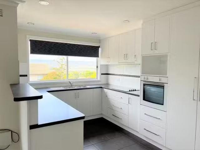 Deal! 28 Pitten Crief, Riverside, TAS 7250