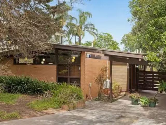 Deal! 294 Belair Road, Torrens Park SA 5062