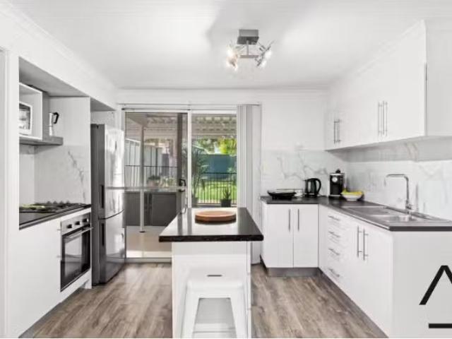 For Rent! 29 Queens Road, Lake Munmorah Apartment for rent Li.