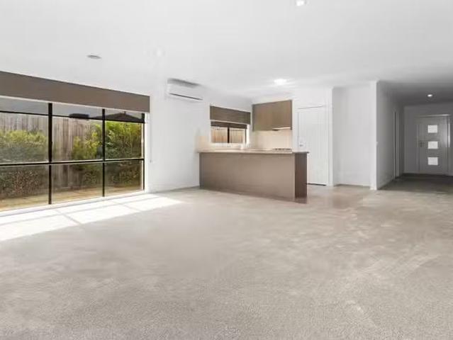 Just in! 29A Pinewood Drive, Carrum Downs, VIC 3201 House fo.